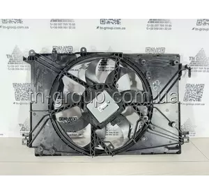 Диффузор кожух радиатора Toyota Venza 20- 2.5 HYBRID 1636025020