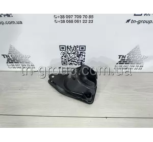 Глушка кузова рулевой колонки Toyota Venza 20- 45025-42090