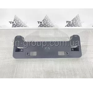 Подиум номера переднего бампера Toyota Highlander 17- 52114-0E130