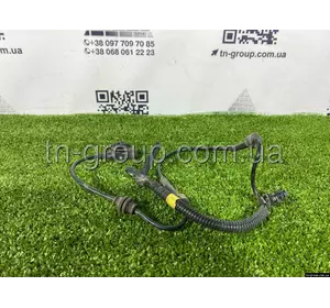 Датчик abs передній  Jeep Cherokee 19- 68141887AC Датчик abs передній  Jeep Cherokee 19- 68141887AC