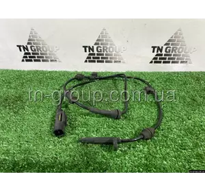 Датчик abs задній Jeep Cherokee 14-  awd 68141898AC Датчик abs задній Jeep Cherokee 14-  awd 68141898AC