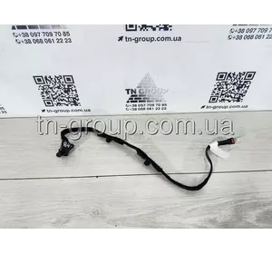Проводка USB перчаточного ящика / бардачка Tesla Model 3 18- 1565714-00-A